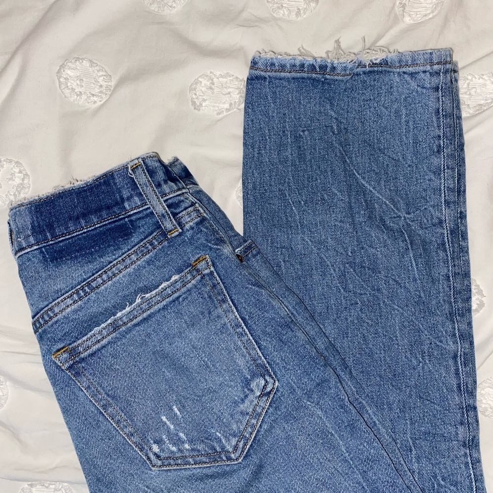 Abercrombie 90s Ultra high rise straight jeans!